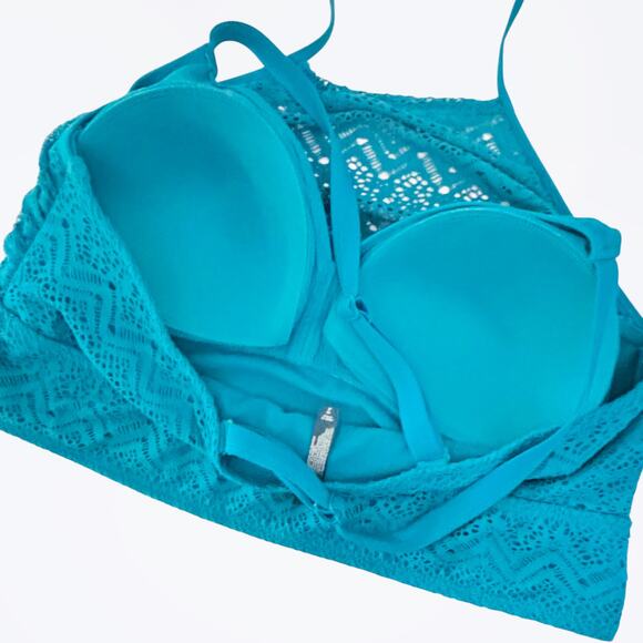 Torrid 2X Bikini Set High Neck Crochet Top & High-Rise Crochet Swim Bottom - Picture 6 of 13